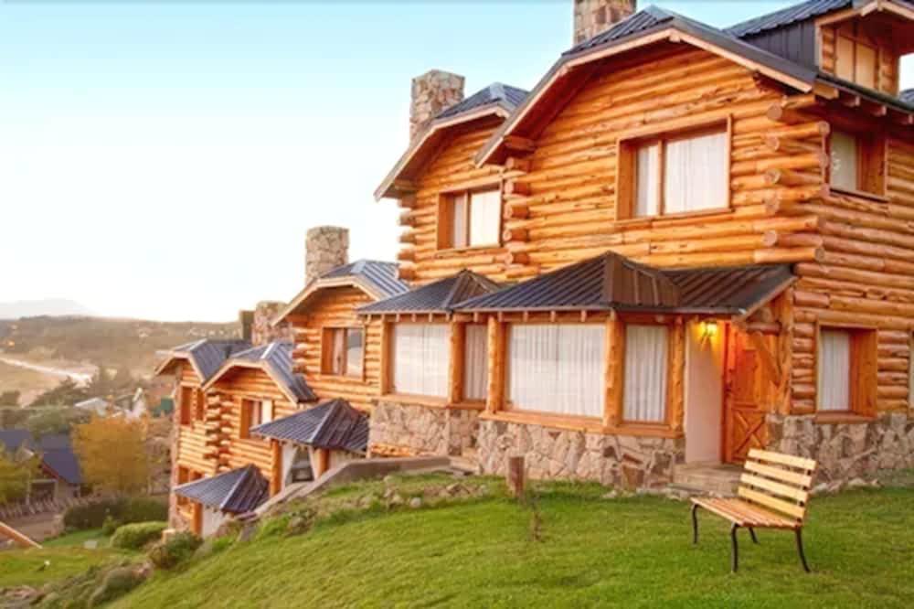 Cabanas Chesa Engadina San Carlos de Bariloche Bagian luar foto