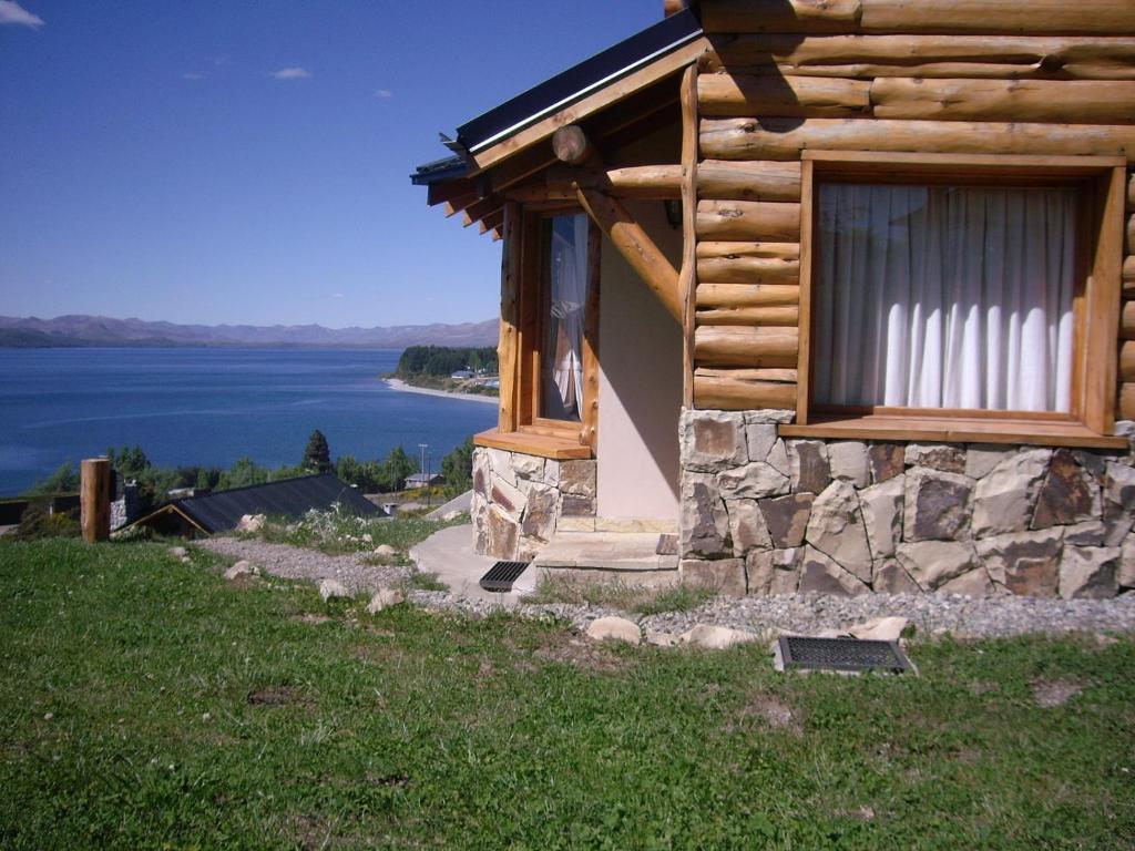 Cabanas Chesa Engadina San Carlos de Bariloche Bagian luar foto