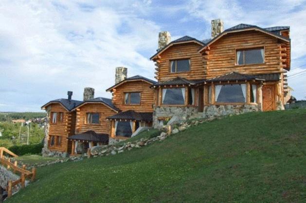 Cabanas Chesa Engadina San Carlos de Bariloche Bagian luar foto